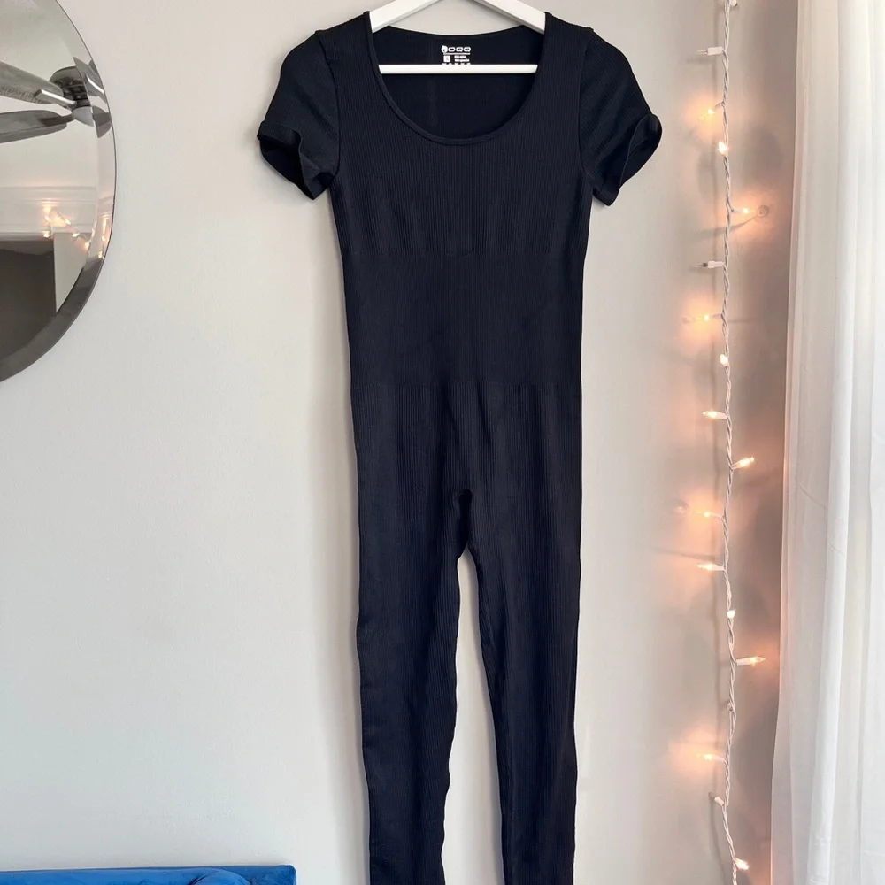 oqq ribbed jumpsuit 🤎 - Picture 2 of 7